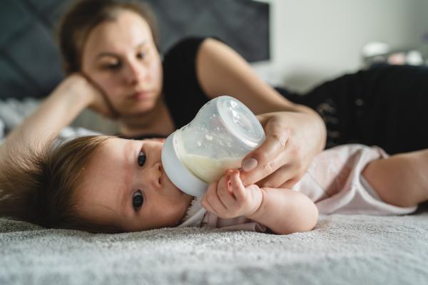 Starši, pozor: preventivni umik tega mleka za dojenčke