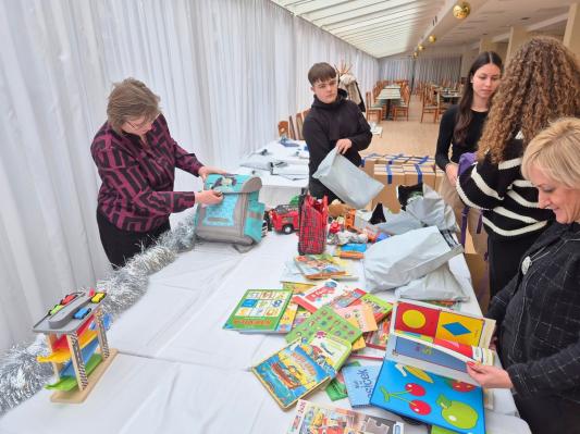 FOTO: V Termah Lendava z dobrodelno akcijo pričarali praznično toplino