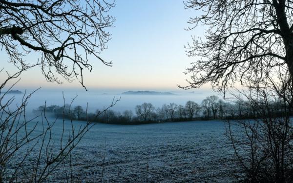 Že jutri temperature krepko pod lediščem