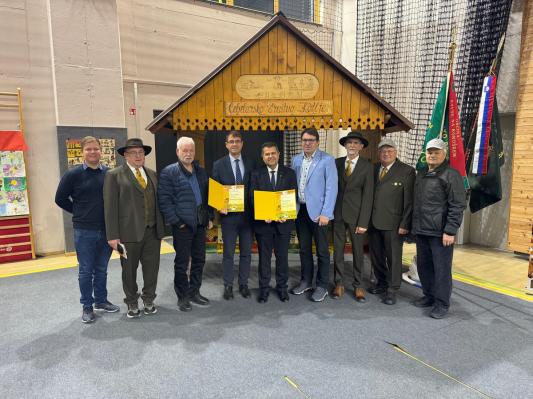FOTO: Lendava znova med najboljšimi v Sloveniji po skrbi za čebele