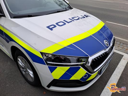 Prijeli 32 tujcev, prometne nesreče, poskus samomora