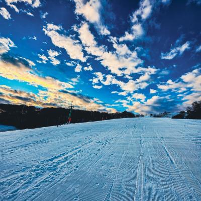Na smučišču v Prlekiji se zdaj lahko tudi smučate