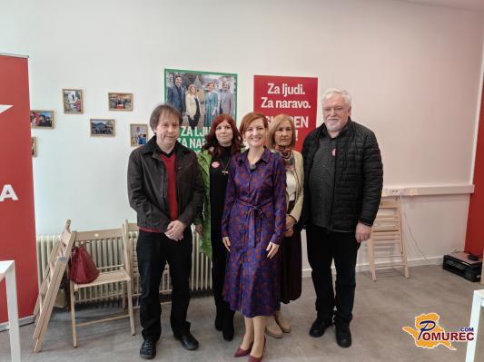 FOTO: Levica in Vesna predstavili kandidate za poslance v Murski Soboti