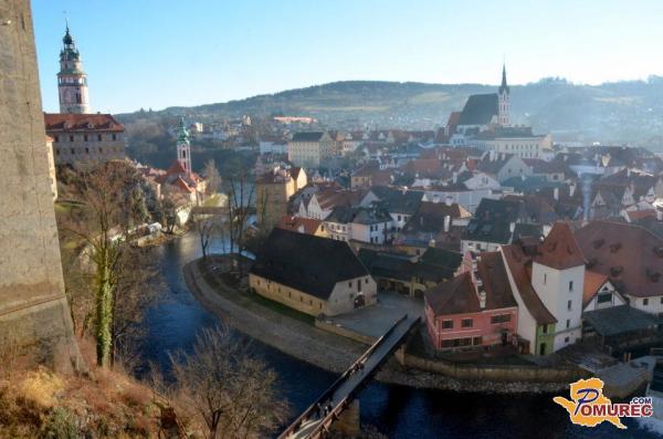 Češki Krumlov - srednjeveško mesto, ki se je ohranilo vse do danes