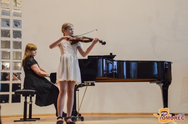 FOTO: V Glasbeni šoli Slavka Osterca Ljutomer nastopili tudi mladi koroški glasbeniki 