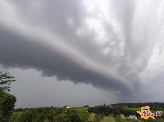 Arso izdal vijolično opozorilo za Pomurje