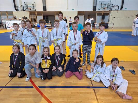 Uspešen vikend za judoiste iz Pomurja: medalje v Mariboru in na Ptuju