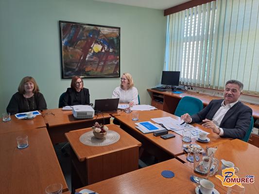 FOTO: Pomurje z rekordno rastjo dobička na vrhu slovenskih regij