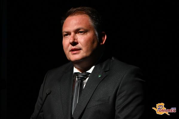 Odprto pismo županu Anželju: SDS zahteva pojasnila glede simbolov Tita in rdeče zvezde