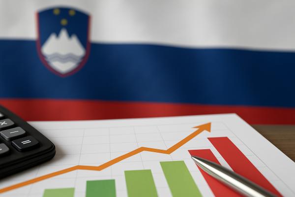 Inflacija, plače in brezposelnost: Kaj nas čaka do 2027?