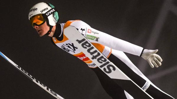 Domen Prevc postal tretji Slovenec z zlatim orlom