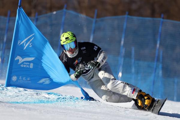 Deskar Tim Mastnak tretji na paralelnem veleslalomu v Scuolu
