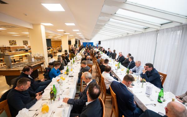 VIDEO: Ponovoletni sprejem v Lendavi povezal lokalno gospodarstvo