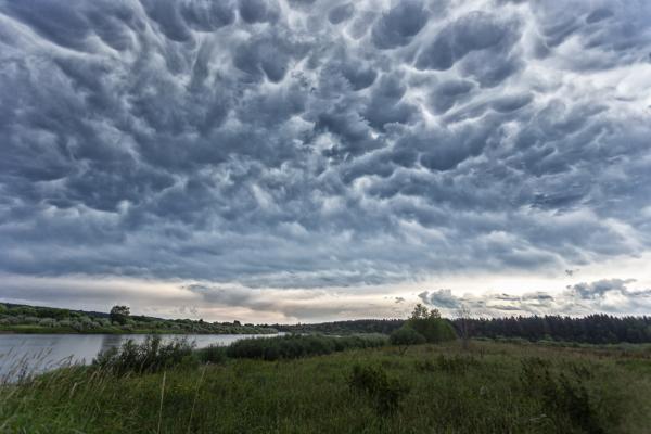 Padavine se bodo razširile nad večji del države, meja sneženja se bo spustila