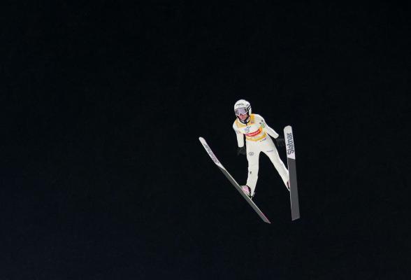 Tudi Nika Prevc do zmage