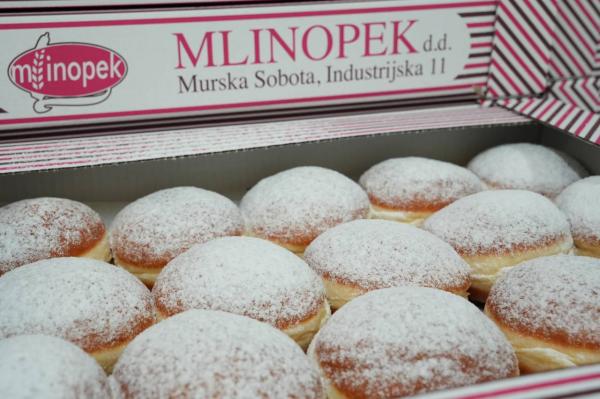 VIDEO: Toliko krofov so na pustni torek ocvrli v Mlinopeku