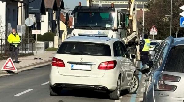 Huda prometna nesreča v Lendavi, avtomobil zbil pešca