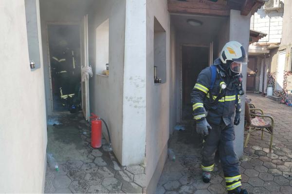 Na Pušči se je kadilo iz kurilnice, posredovali gasilci