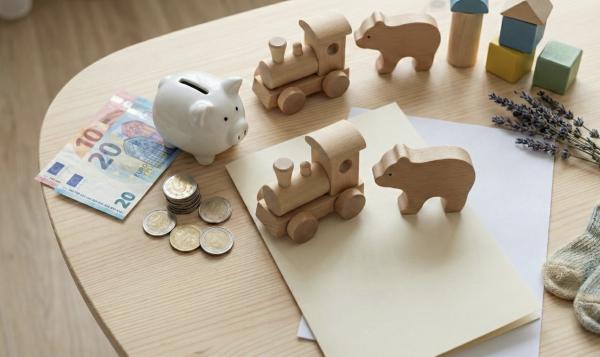 Koliko višji bodo otroški dodatki? Takšni so novi zneski