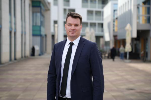 Dejan Süč: »Ko se bom vrnil domov, želim hoditi s pokončno dvignjeno glavo«