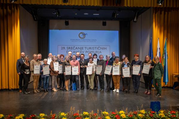FOTO: Pomurska turistična zveza nagradila najzaslužnejše za razvoj turizma