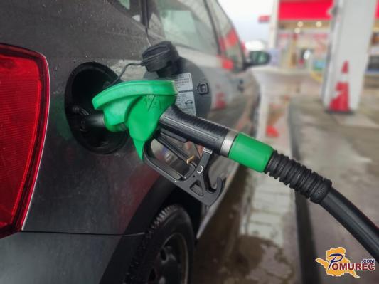 Toliko boste po novem odšteli za gorivo