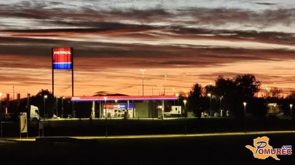 Točenje goriva je omejil tudi Petrol
