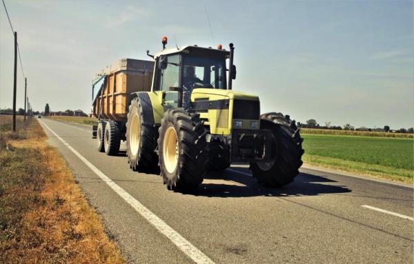 Tehnični pregledi traktorjev prihajajo na teren te pomurske občine