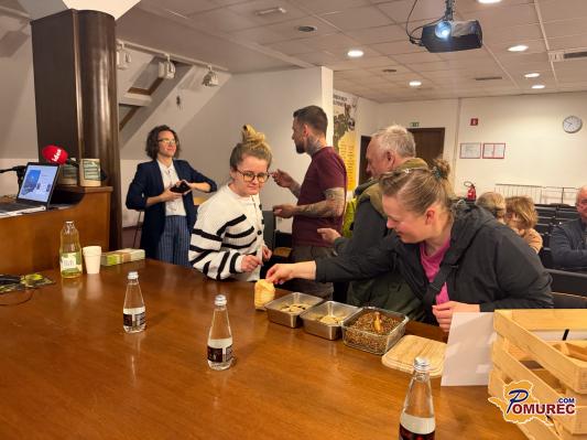 FOTO in VIDEO: Zakonca Volčič v Murski Soboti odprla razpravo o žuželkah kot hrani prihodnosti