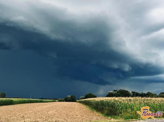 Prihaja občutna ohladitev, možne nevihte in sneg