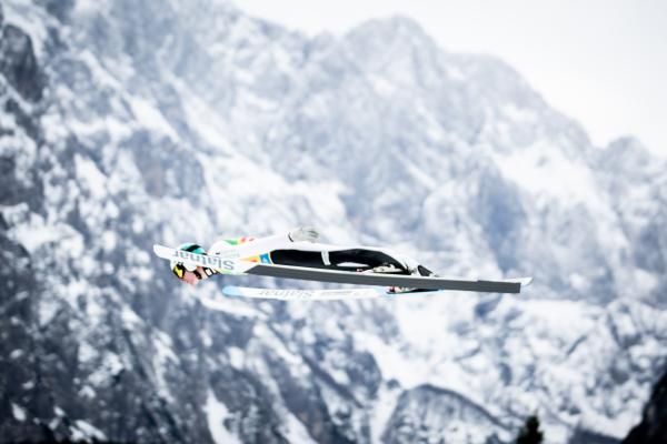 Domen Prevc po prvi seriji tretji