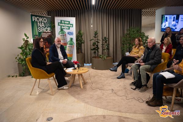 FOTO in VIDEO: Radenska ob odprtju razstave o več kot 80.000 zasajenih drevesih in novih investicijah