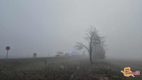 FOTO in VIDEO: Pri Dolnji Bistrici trčenje dveh vozil, eno osebo odpeljali