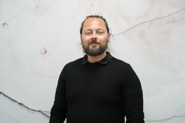 VIDEO: Miha Zimšek: Ljubezen ostane tudi po izgubi