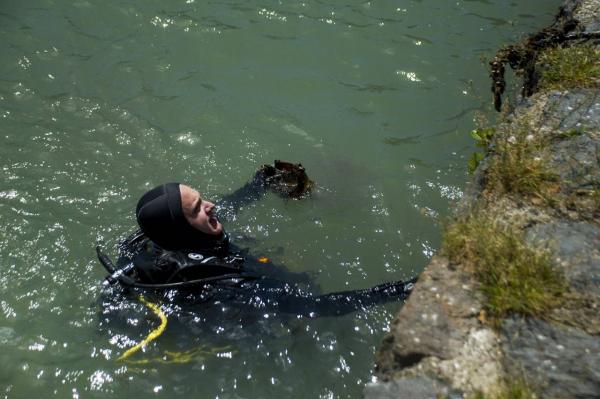 Potapljači v Muri iskali pogrešano osebo