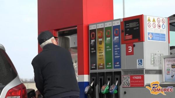 Bencin, dizel in kurilno olje se dražijo. Preverite, koliko boste plačali od jutri