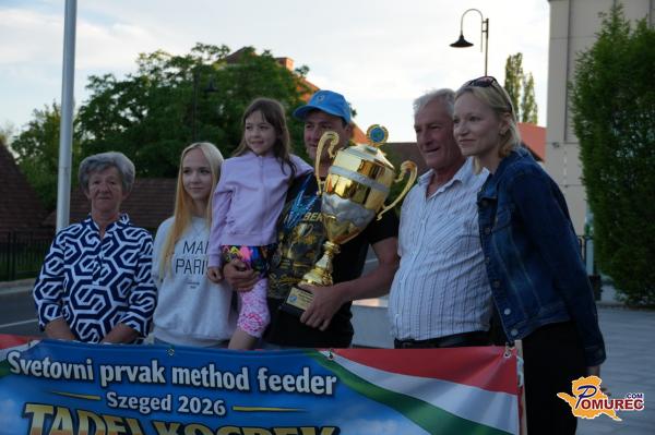 FOTO: Pomurski ribič osvojil svetovni vrh, doma so ga sprejeli z navdušenjem