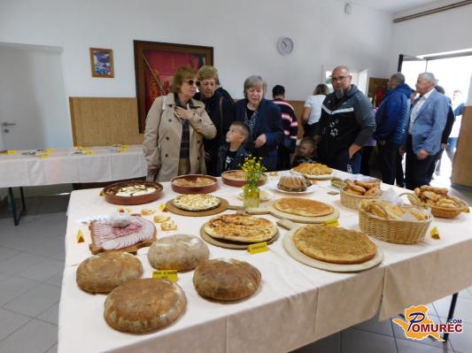 FOTO: V Banovcih je dišalo po prleški kulinariki
