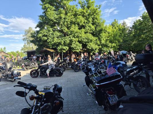 FOTO: Ob Soboškem jezeru znova zabrneli motorji