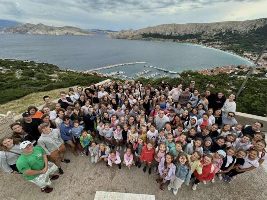 VIDEO: Počitniški dom v Baški v ponedeljek odpira vrata