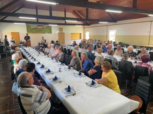 FOTO: Starejši krajani znova skupaj na tradicionalnem srečanju