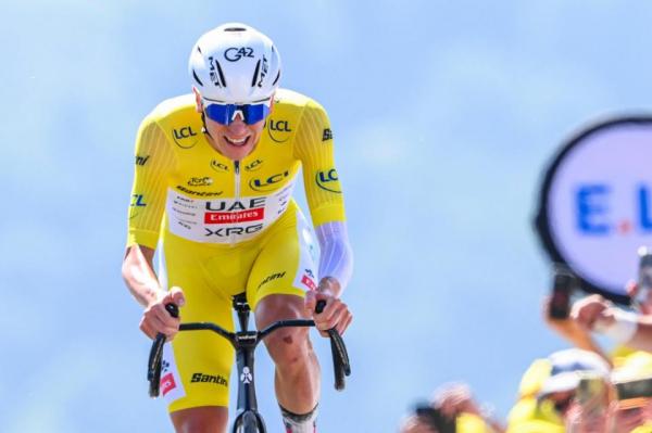 Zgodovinski uspeh: Tadej Pogačar petič osvojil Tour de France
