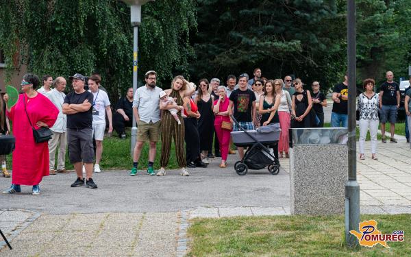 FOTO in VIDEO: Ljutomer odprl vrata Grossmannu, med gosti tudi nekdanje Bondovo dekle