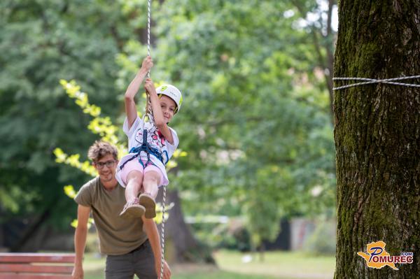 FOTO: Pod krošnjami soboškega parka je živahno, Igrivi park ponuja brezplačne aktivnosti