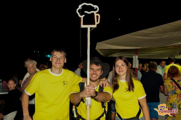 FOTO in VIDEO: Radenci napolnjeni z obiskovalci ob spektakularnem koncertu Dražena Zečića