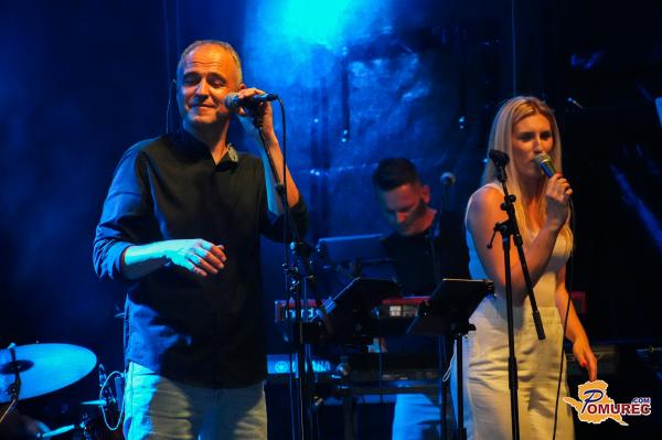 FOTO in VIDEO: Vlado Kreslin z Malimi bogovi pričaral poseben večer v Gornji Radgoni