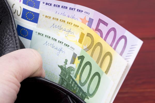 30. septembra prihajajo nakazila, skupni znesek presega 19 milijonov evrov