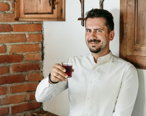 Kdo stoji za priljubljenim Prleškim dnevnikom? »Najbolj zanimive so prav majhne zgodbe običajnih ljudi«