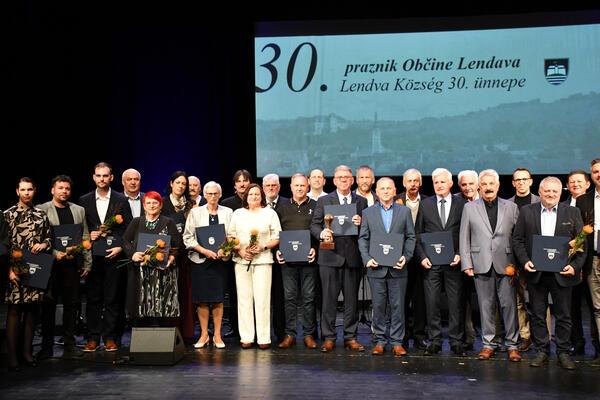 FOTO in VIDEO: Lendava počastila svoje najzaslužnejše občane, naziv častnega občana čez mejo
